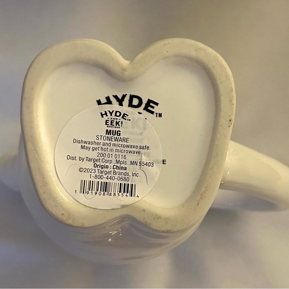 “Hide and Eek” Mummy Mug. 12oz (Target 2023) - Picture 10 of 10